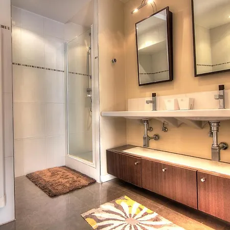 Large 2 Bedrooms - 3 Min From The Palais -apt N° 5m48 * Cannes
