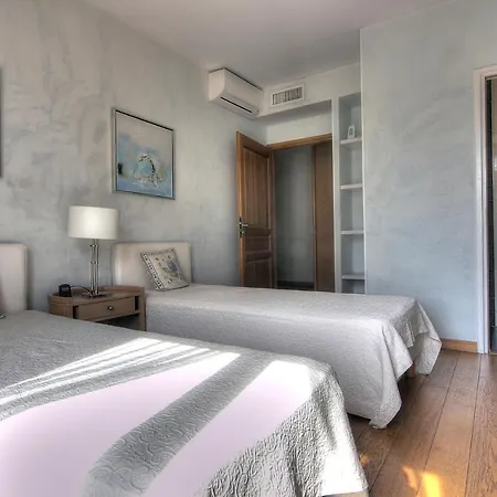 Large 2 Bedrooms - 3 Min From The Palais -apt N° 5m48